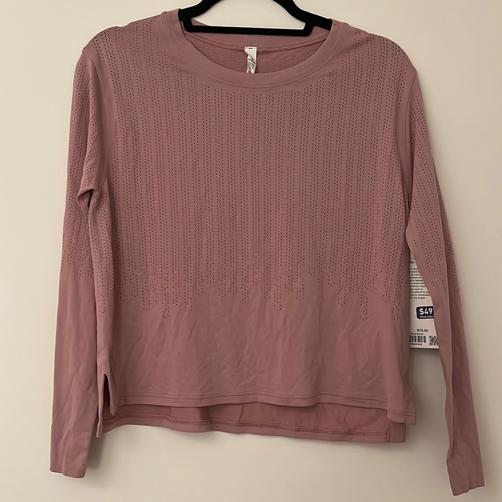 Lulu Lemon- Train to be long sleeve